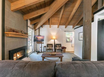 12802 Northwoods Boulevard, Truckee, CA 96161 Photo