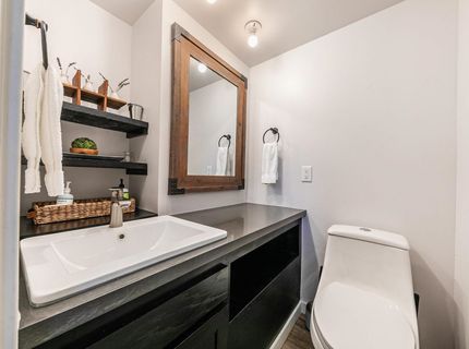 12802 Northwoods Boulevard, Truckee, CA 96161 Photo