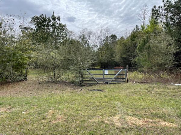 9885 W Provincial Road, Milton, FL 32583