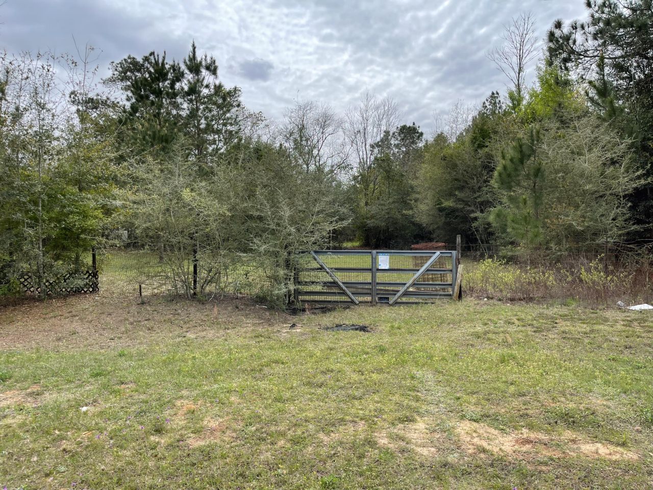 9885 W Provincial Road, Milton, FL 32583 Main Photo