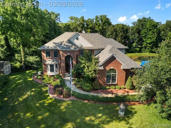 281 Mead Road, Oakland Twp, MI 48306