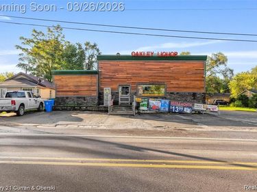 1215 W Oakley Park Road, Commerce Twp, MI 48390