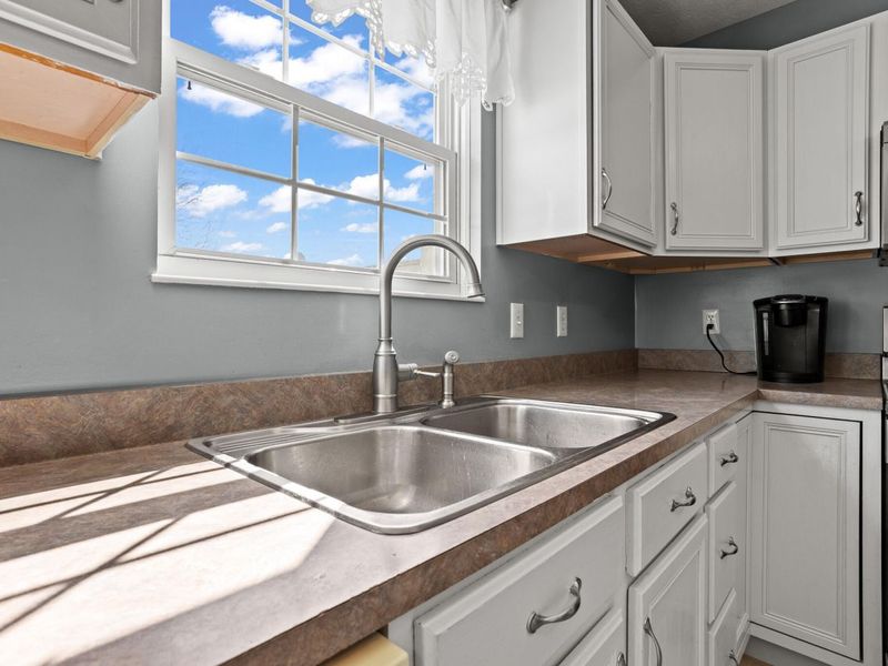 413 Deerwood Drive, Piqua, OH 45356 Photo 28