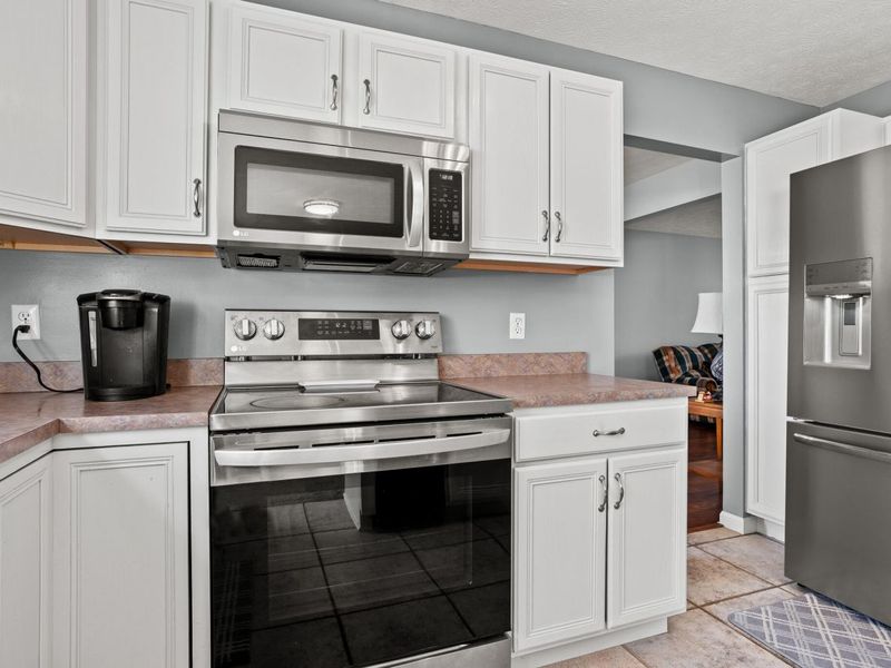 413 Deerwood Drive, Piqua, OH 45356 Photo 29