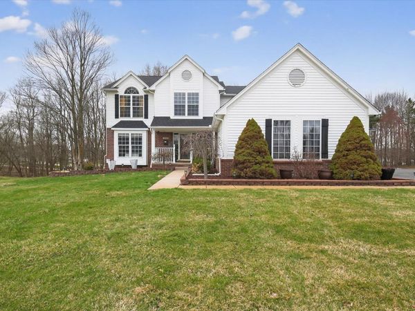 7233 N Lake Orchard Drive, Gregory, MI 48137