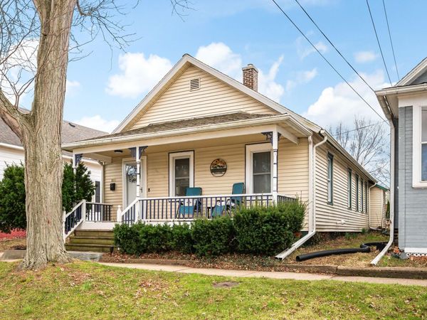 810 Hoyt Street, St. Joseph, MI 49085