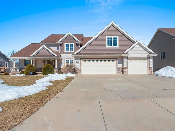 3585 GLEN ABBEY DRIVE, Green Bay, WI 54311