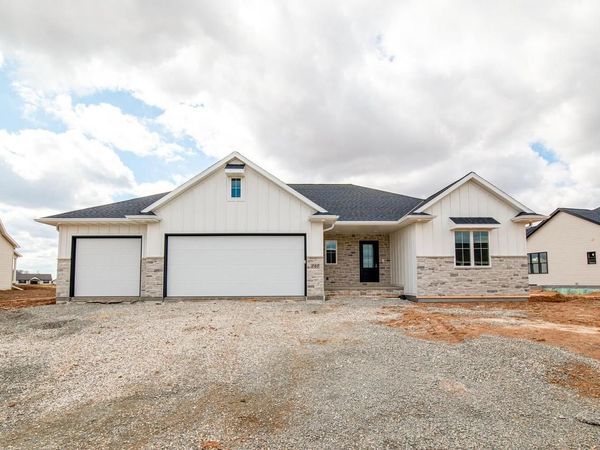 248 KERRIGAN DRIVE, Wrightstown, WI 54180
