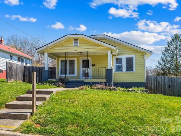100 Bradley Street, Asheville, NC 28806