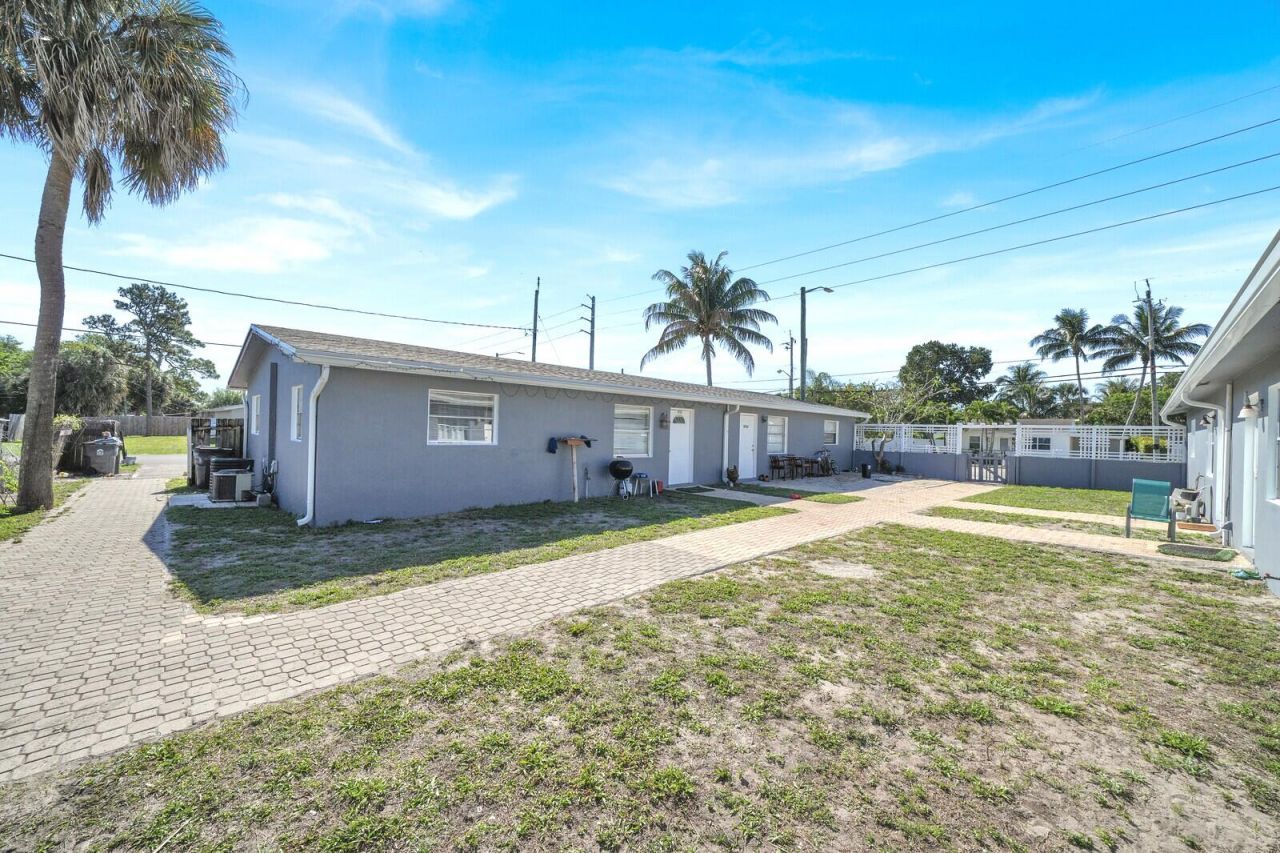 4733 Mulberry Street, Lake Worth Beach, FL 33461 Photo