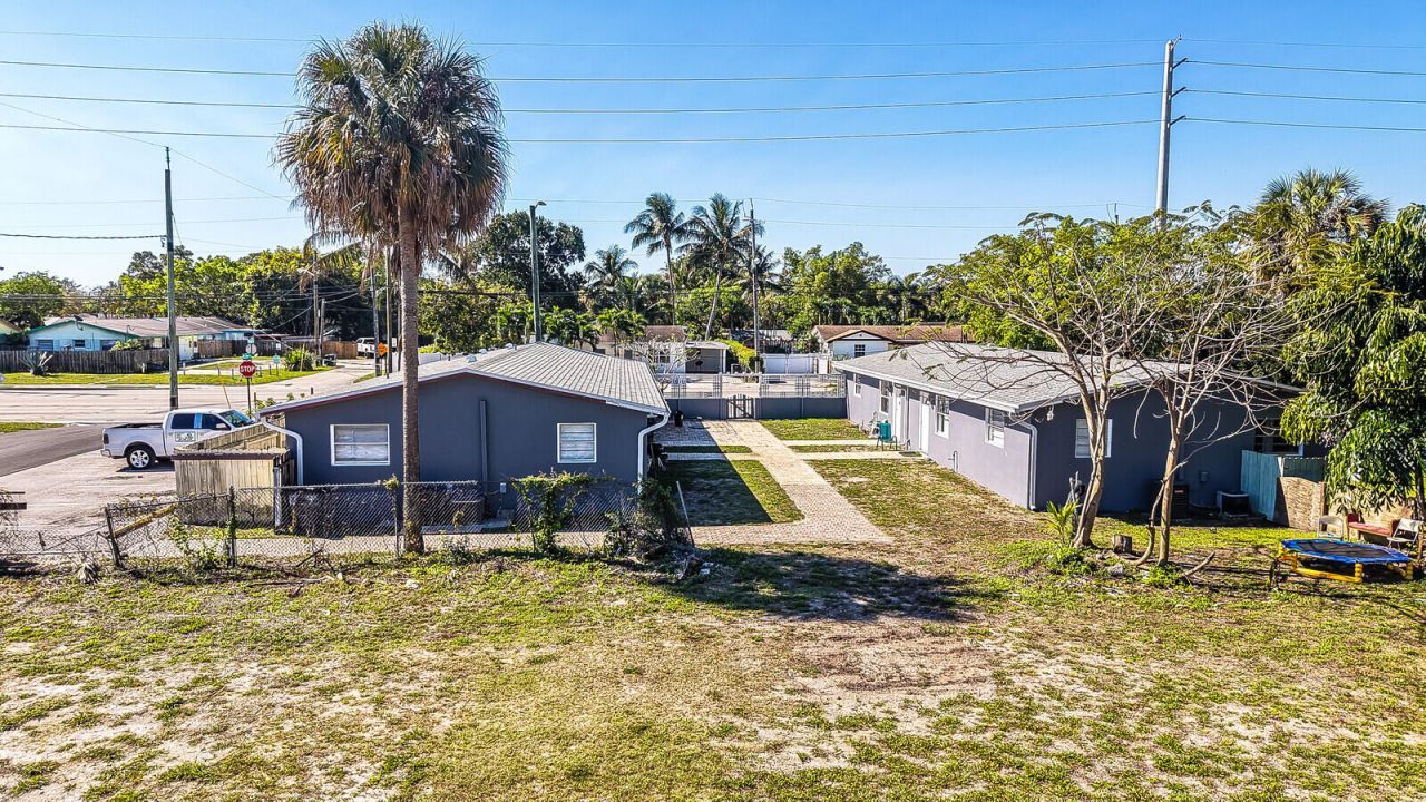 4733 Mulberry Street, Lake Worth Beach, FL 33461 Photo