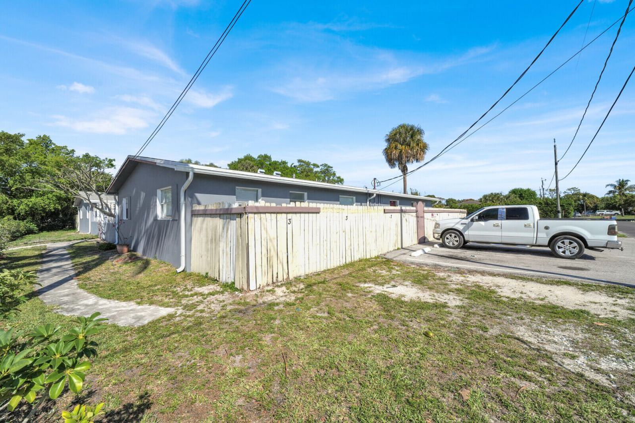 4733 Mulberry Street, Lake Worth Beach, FL 33461 Photo