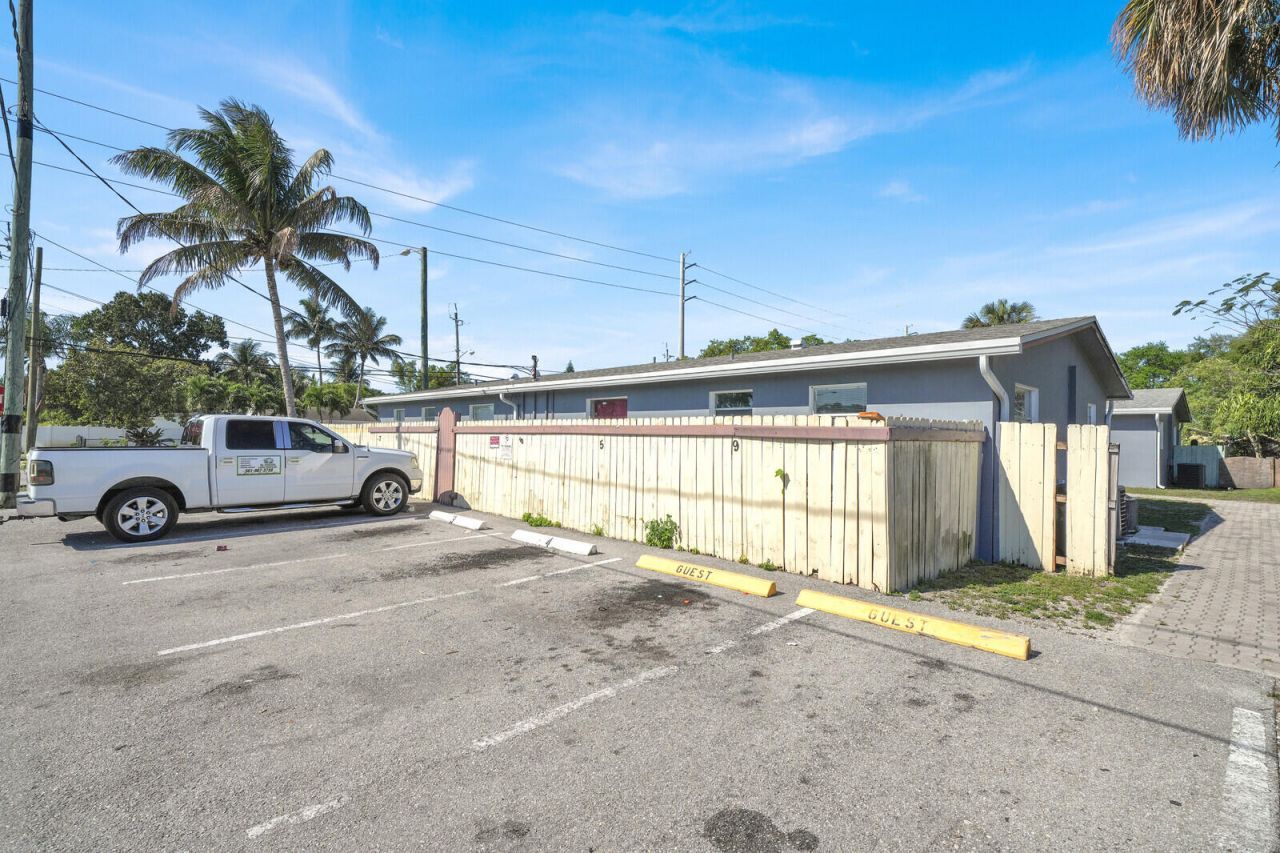 4733 Mulberry Street, Lake Worth Beach, FL 33461 Photo