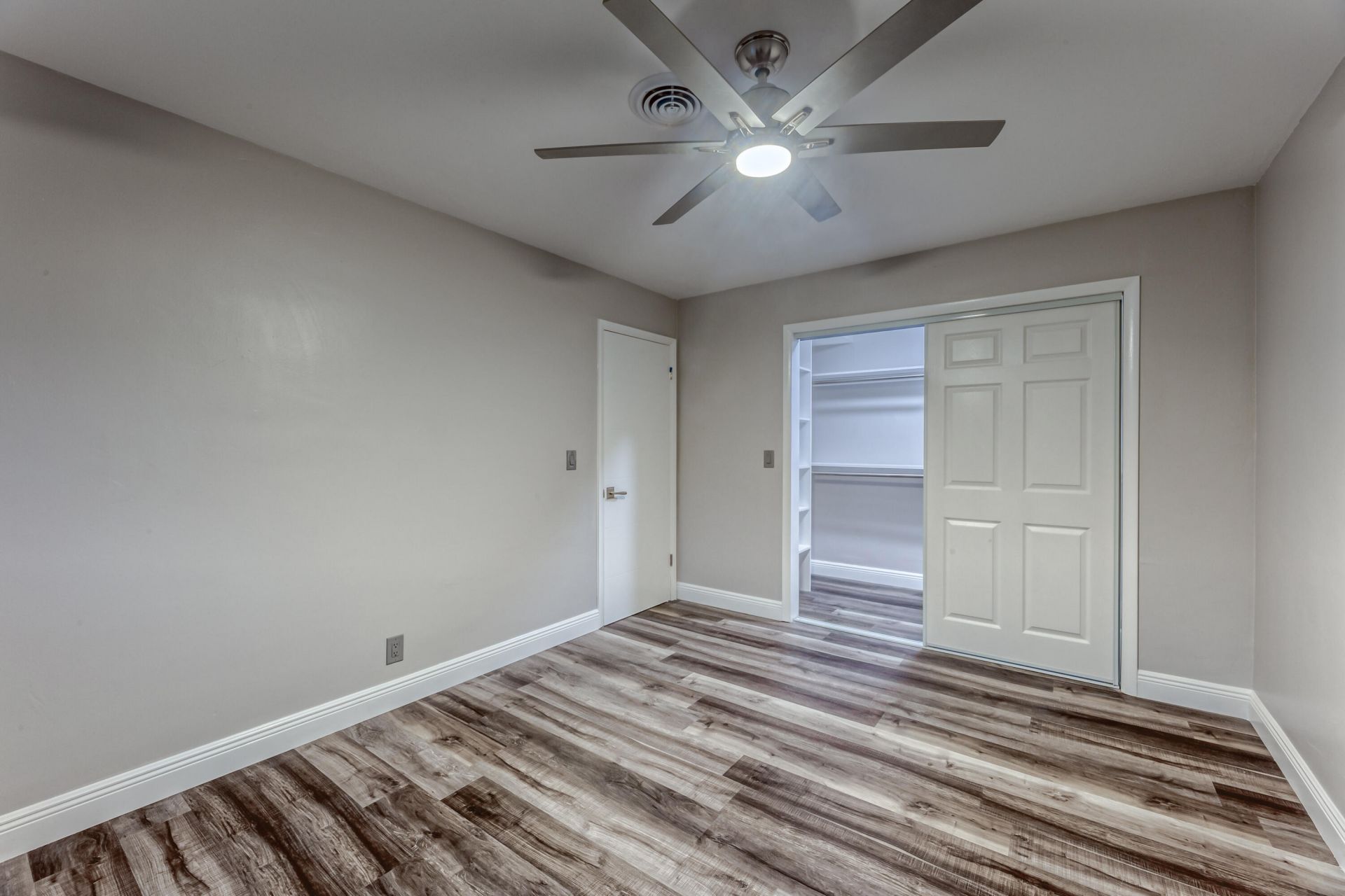 400 S Luna Court, Unit 2, Hollywood, FL 33021 Photo
