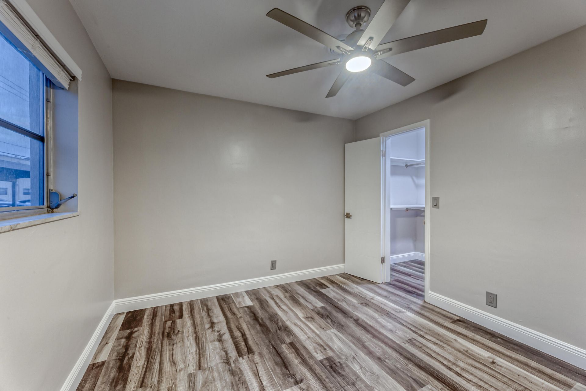 400 S Luna Court, Unit 2, Hollywood, FL 33021 Photo