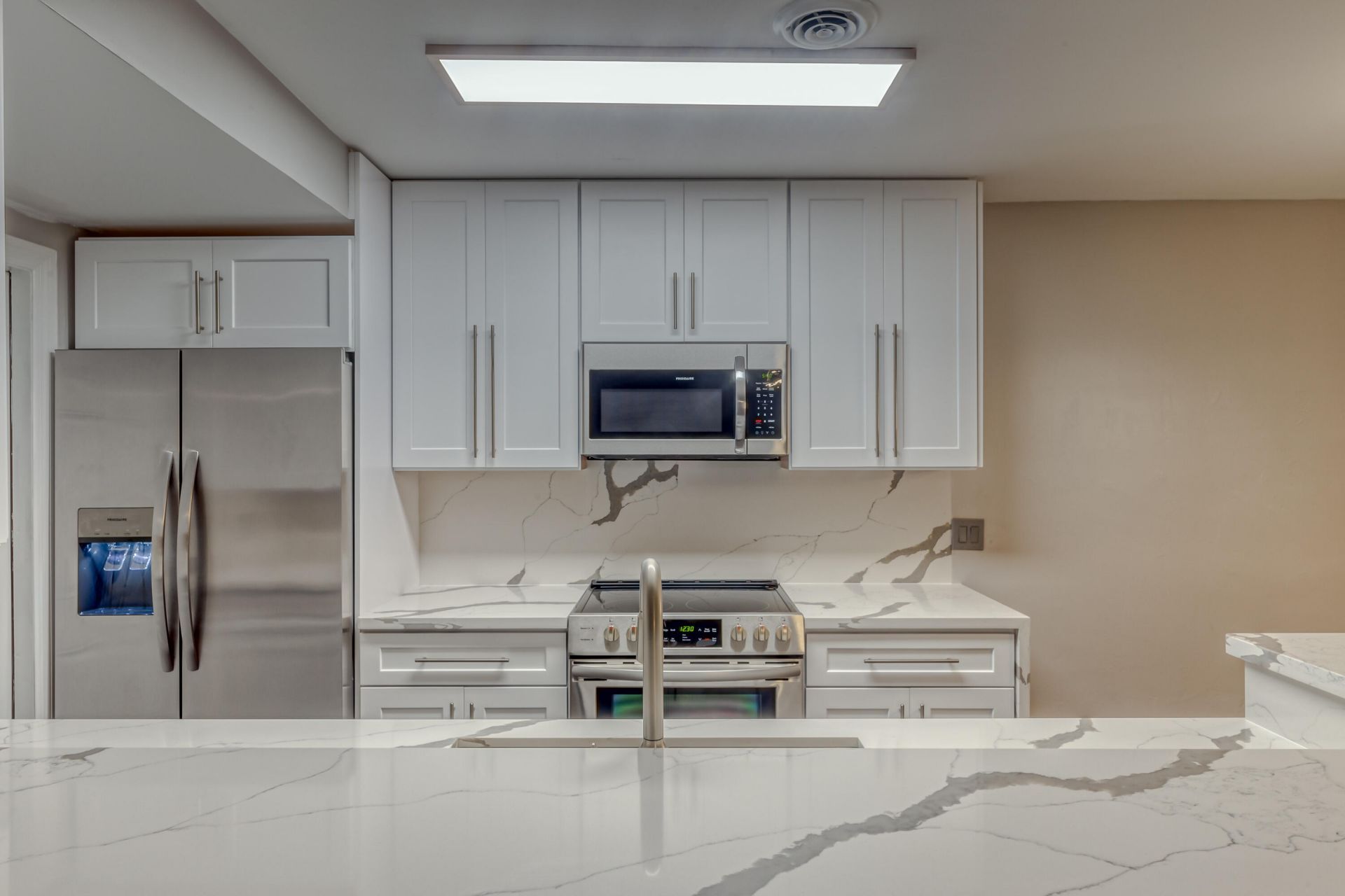 400 S Luna Court, Unit 2, Hollywood, FL 33021 Photo