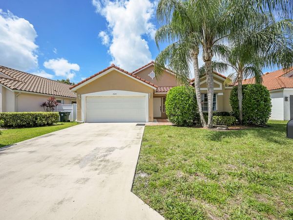 2649 Fairway Cove Court, Wellington, FL 33414