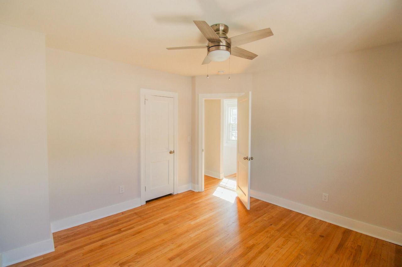 25 Ashley Avenue Photo 16