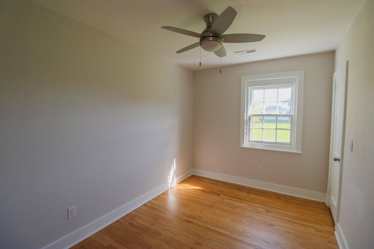 25 Ashley Avenue Photo 17