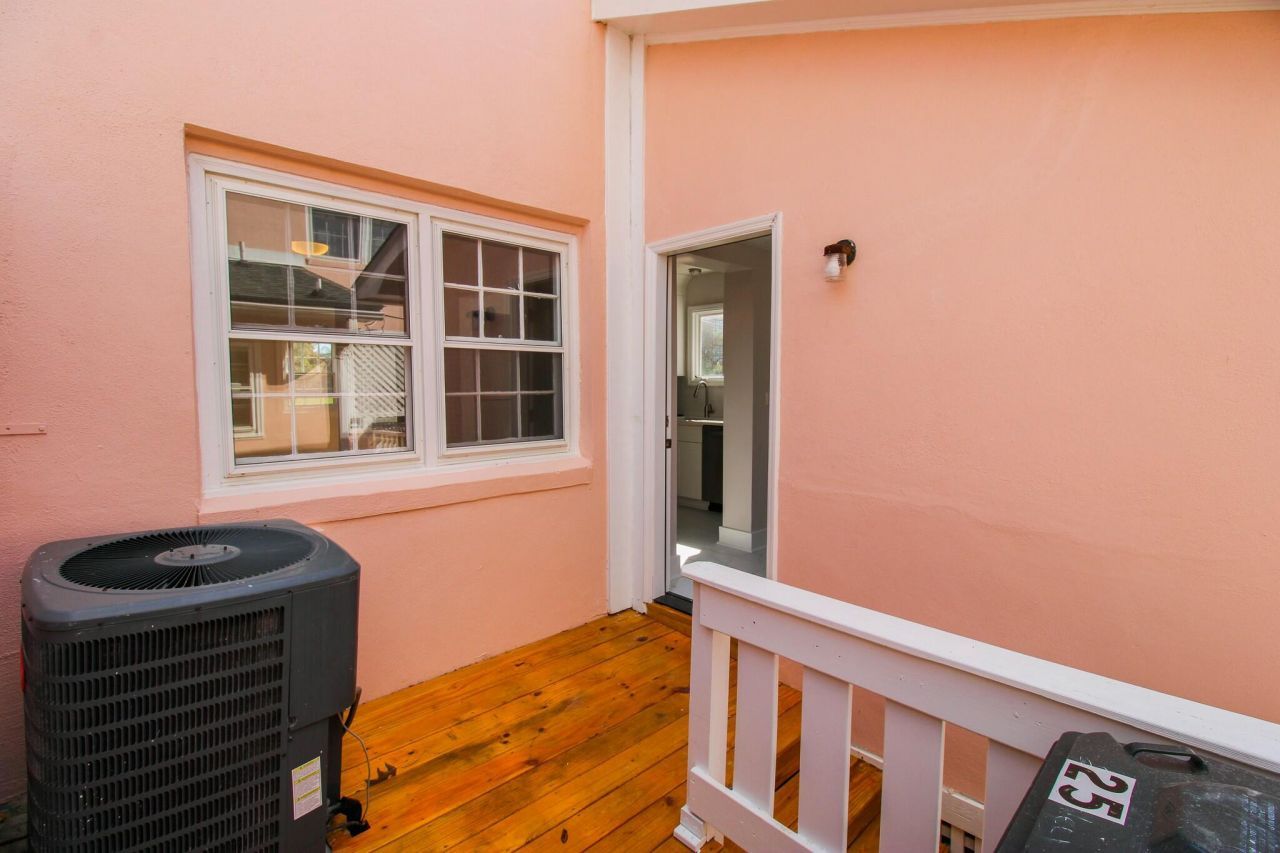 25 Ashley Avenue Photo 19