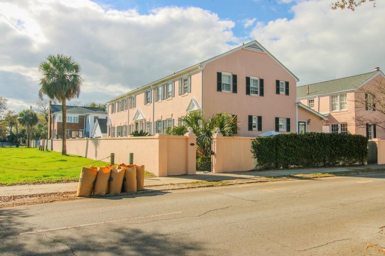 25 Ashley Avenue Photo 24