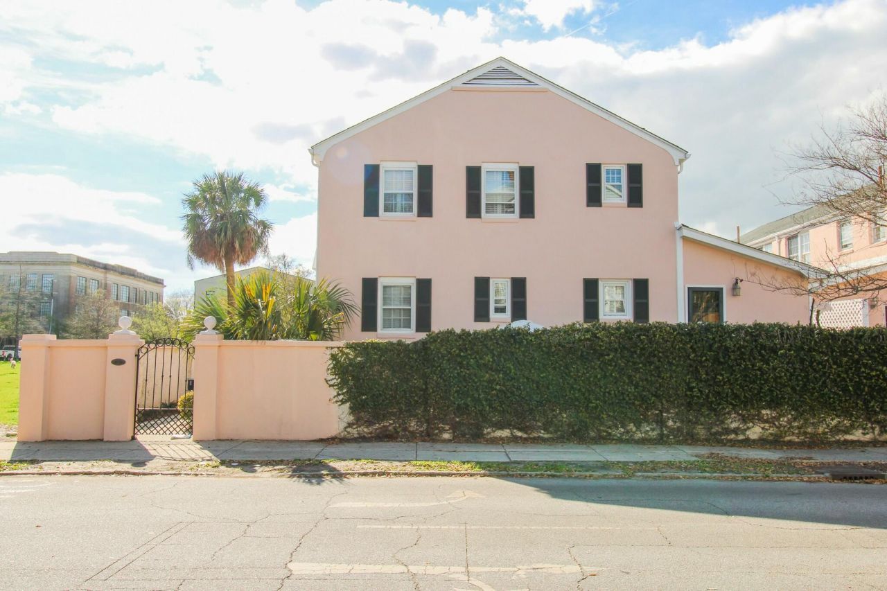 25 Ashley Avenue Photo 25