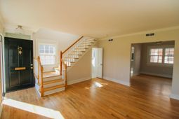 25 Ashley Avenue photo 4