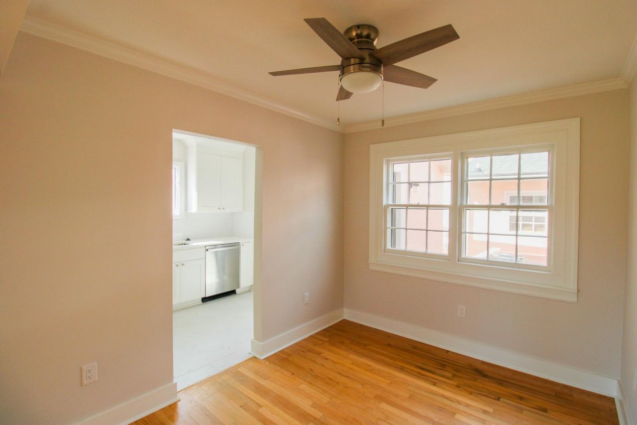 25 Ashley Avenue Photo 9