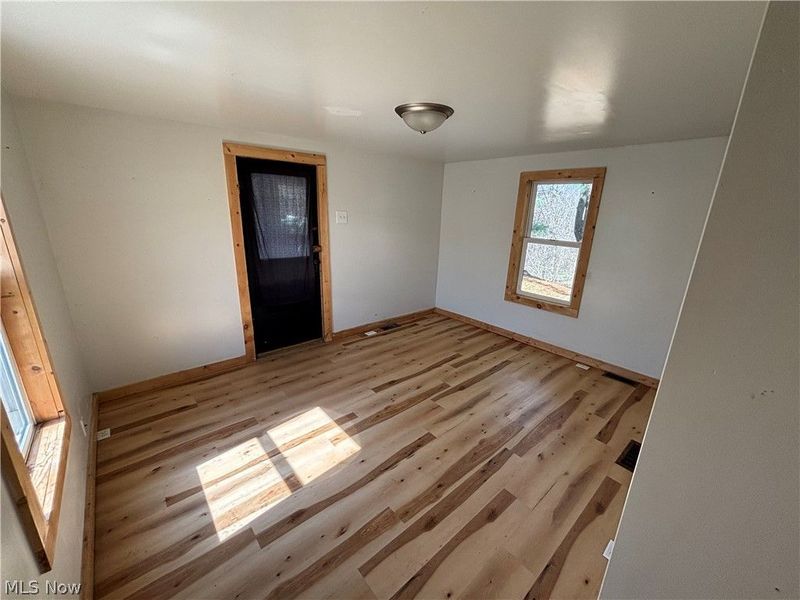 422 N 12th Street, Coshocton, OH 43812 Photo 4