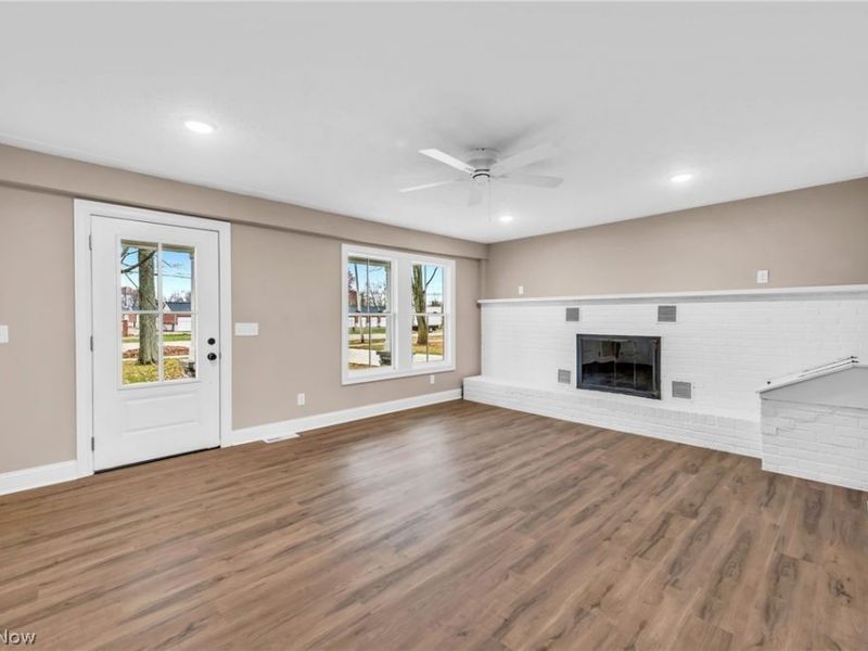 3006 Abbe Road, Sheffield Village, OH 44054 Photo 5