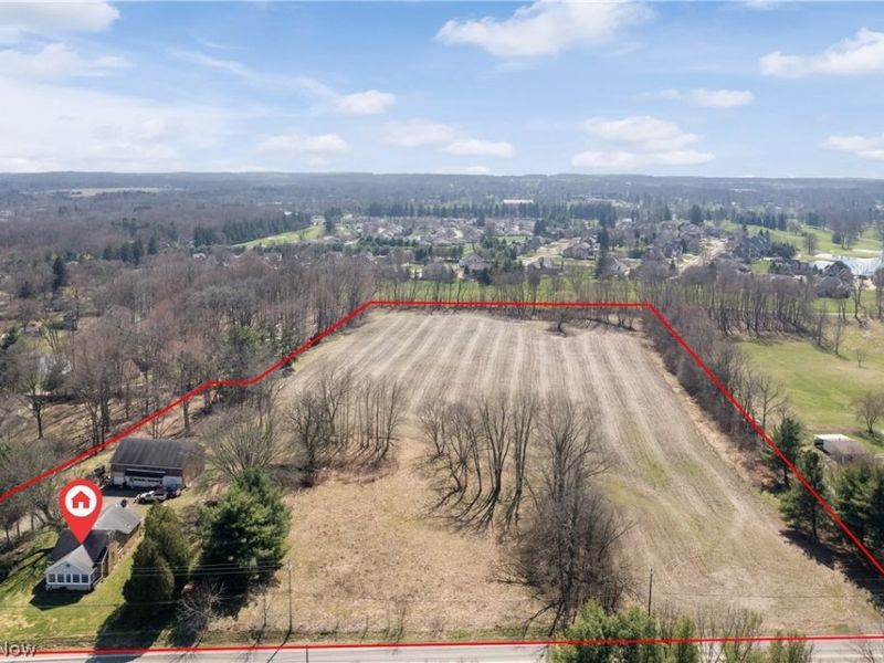 2348 E Turkeyfoot Lake Road, Akron, OH 44312 Photo 1