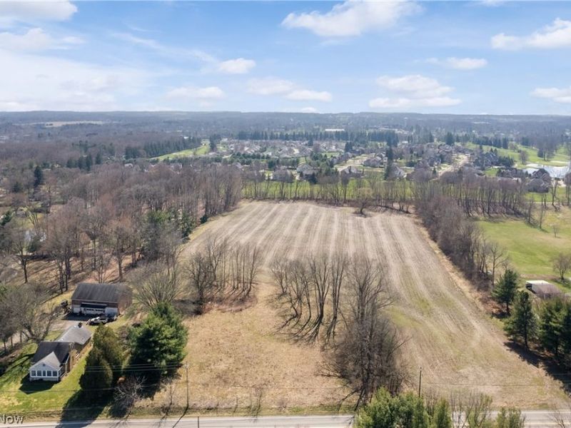 2348 E Turkeyfoot Lake Road, Akron, OH 44312 Photo 12