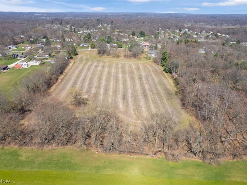 2348 E Turkeyfoot Lake Road, Akron, OH 44312 Photo 8