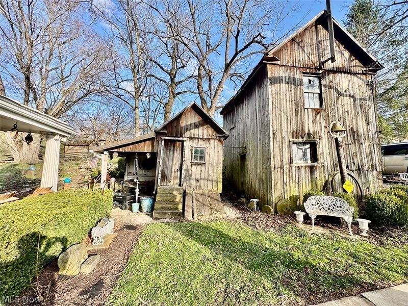 68895 Lloydsville Bannock Road, Belmont, OH 43718 Photo 11