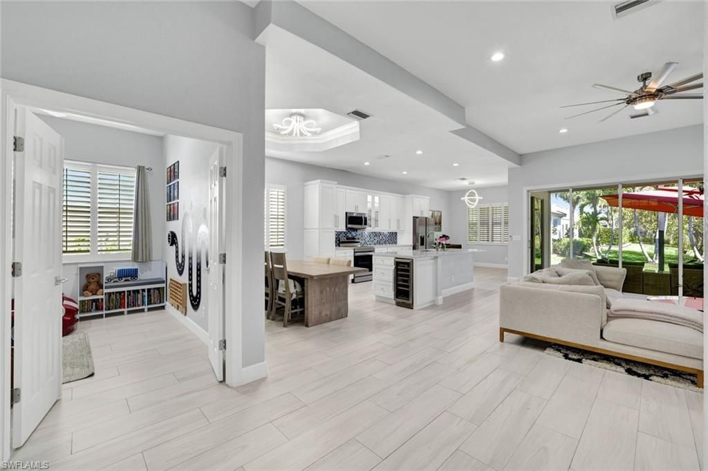 16143 Parque Ln, Naples, FL 34110 Main Photo