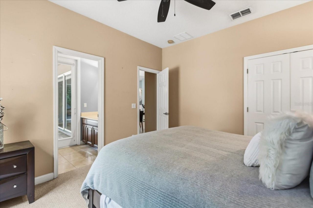 4904 Legacy Oaks Drive, Orlando, FL 32839 Photo