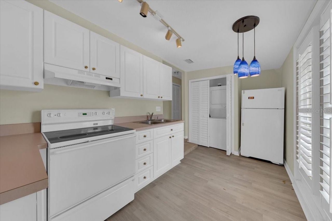 1141 Myrtle Road, Valrico, FL 33596 Photo