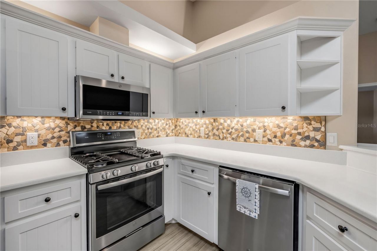 509 Yupon Street, New Smyrna Beach, FL 32169 Photo