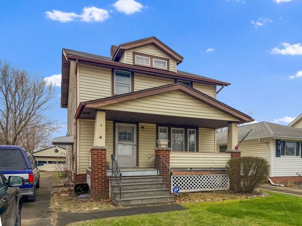 13705 Courtland Avenue, Cleveland, OH 44111
