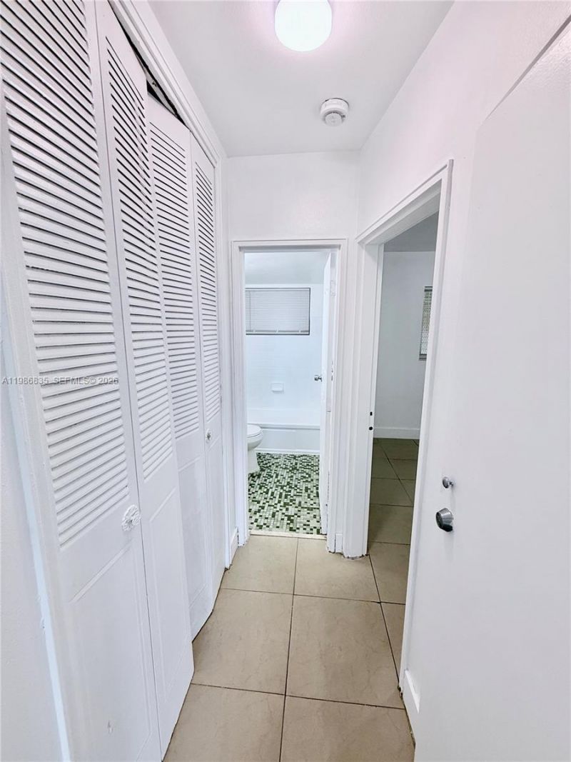 70 NW 77th St, Unit 9, Miami, FL 33150 Photo