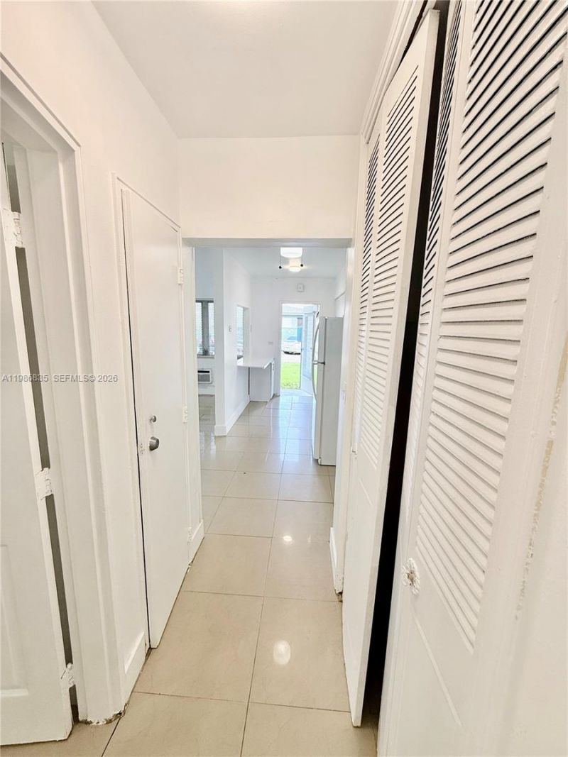 70 NW 77th St, Unit 9, Miami, FL 33150 Photo