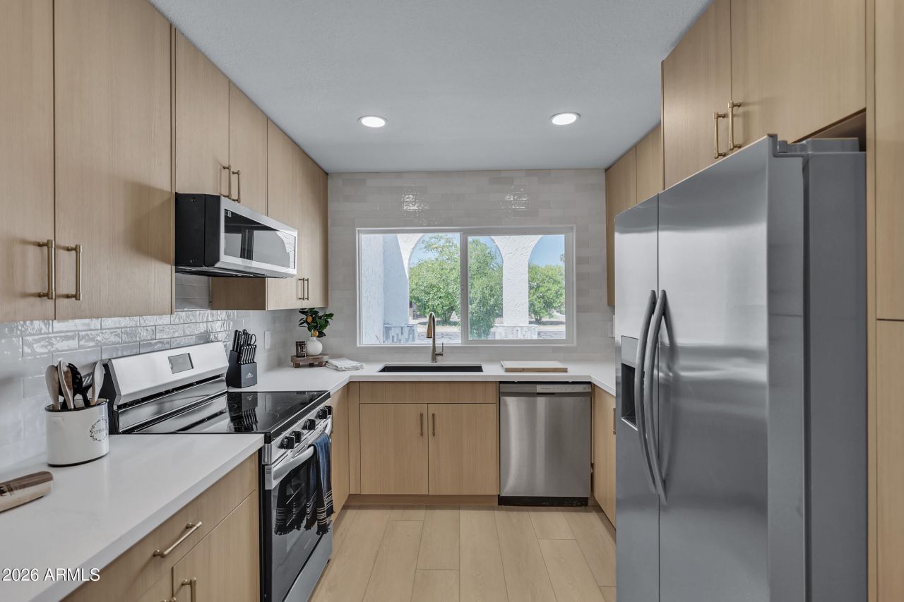 2647 W Onza Avenue, Mesa, AZ 85202 Main Photo