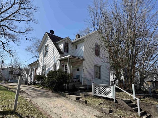 1206 E Indiana Avenue, South Bend, IN 46613