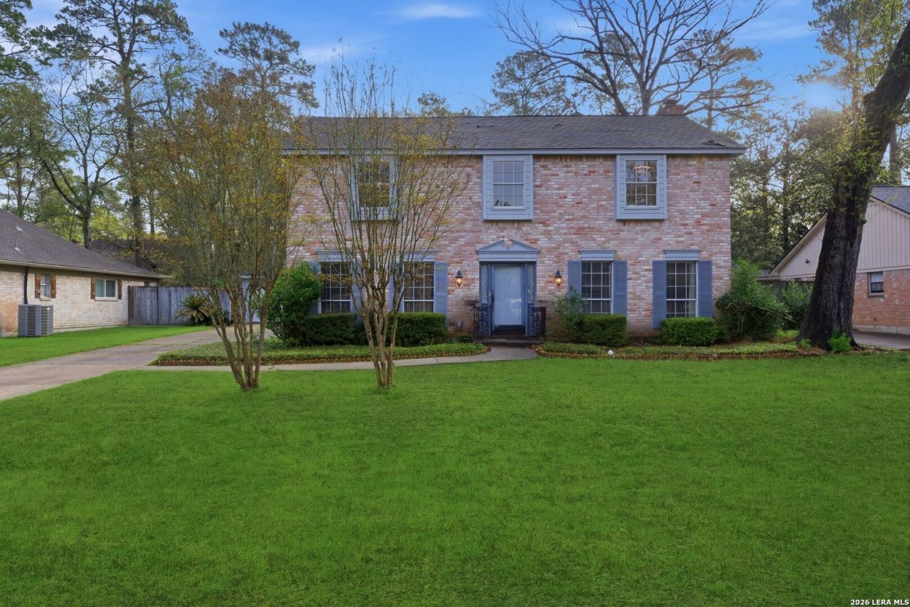 559 Landfall, Conroe, TX 77302 Main Photo