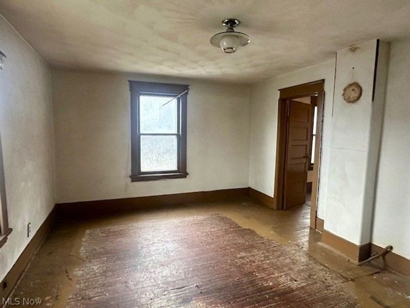 324 Loeb Street, Weirton, WV 26062 Photo 10