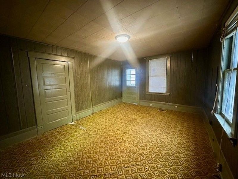 324 Loeb Street, Weirton, WV 26062 Photo 11