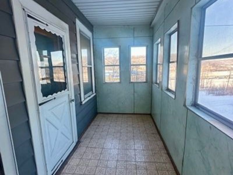 324 Loeb Street, Weirton, WV 26062 Photo 17