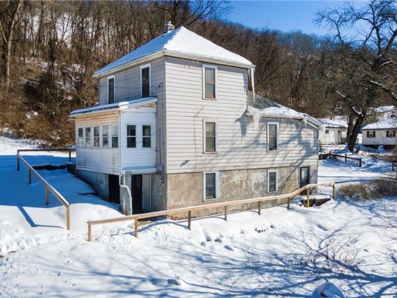 324 Loeb Street, Weirton, WV 26062 Photo 5