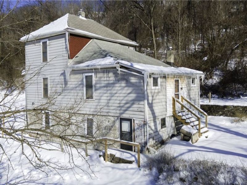 324 Loeb Street, Weirton, WV 26062 Photo 6