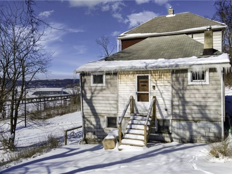 324 Loeb Street, Weirton, WV 26062 Photo 8